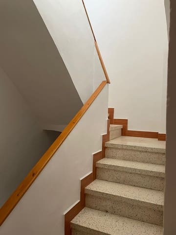 4 bedroom Apartment for sale in Albatera - € 137,000 (Ref: 9639714)