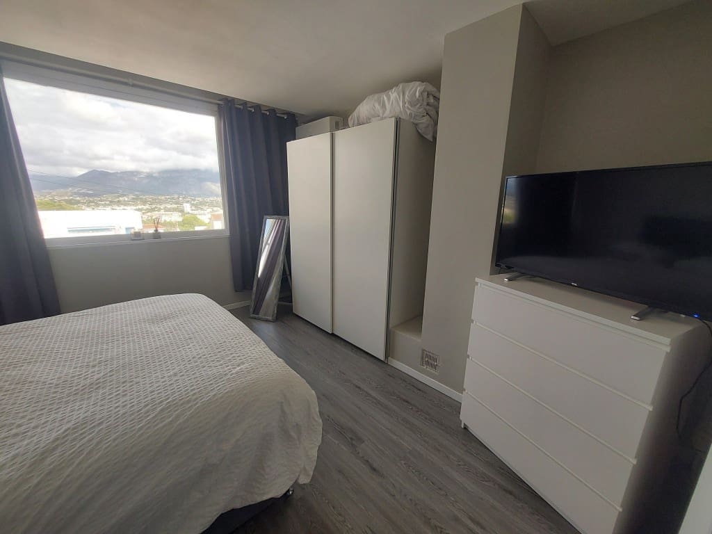 2 bedroom Bungalow for sale in Albir with pool garage - € 269,000 (Ref: 9639732)