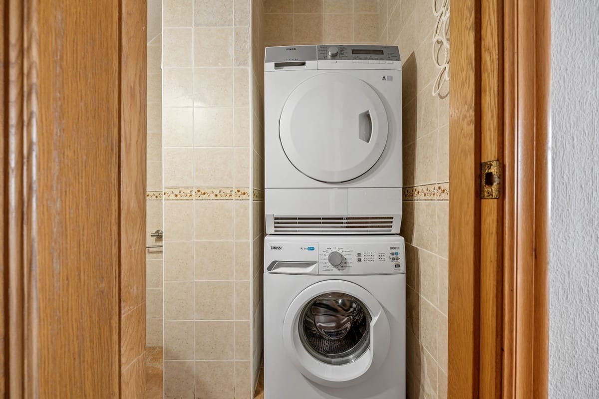 3 bedroom Villa for sale in Orihuela with pool - € 369,000 (Ref: 9639734)