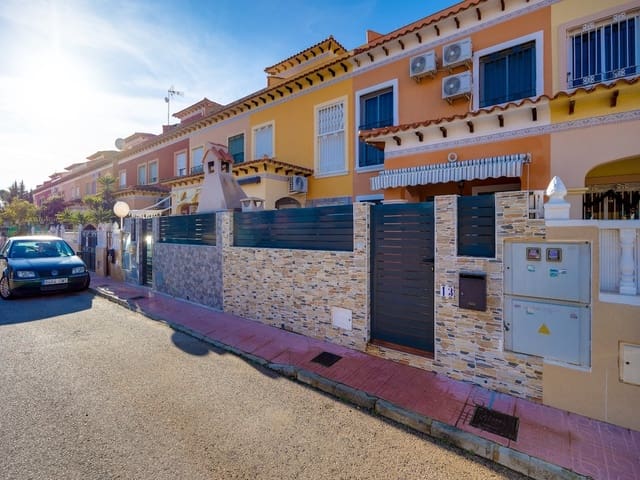 2 slaapkamer Huis te koop in Puerto Deportivo, Torrevieja - € 160.000 (Ref: 9639736)