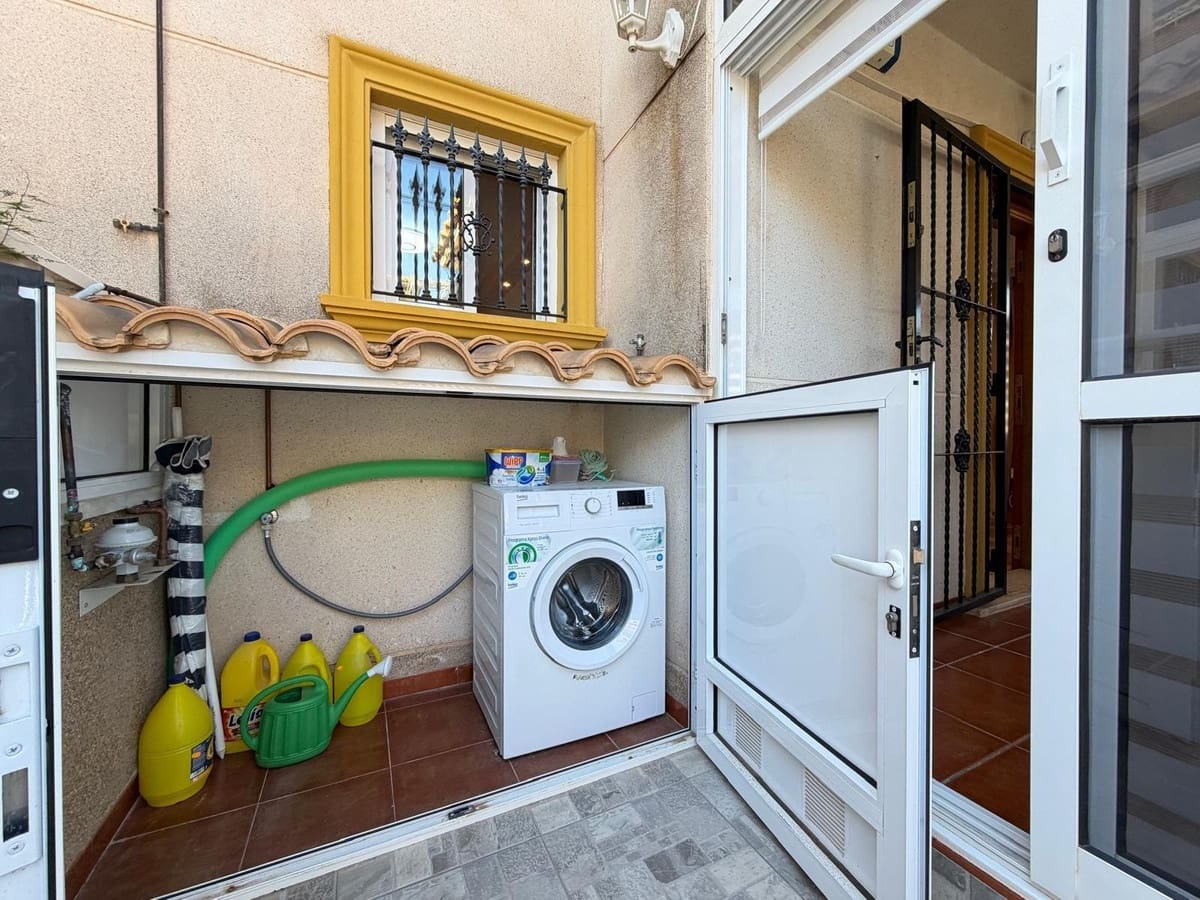 2 sovrum Bungalow till salu i Orihuela - 225 000 € (Ref: 9639739)