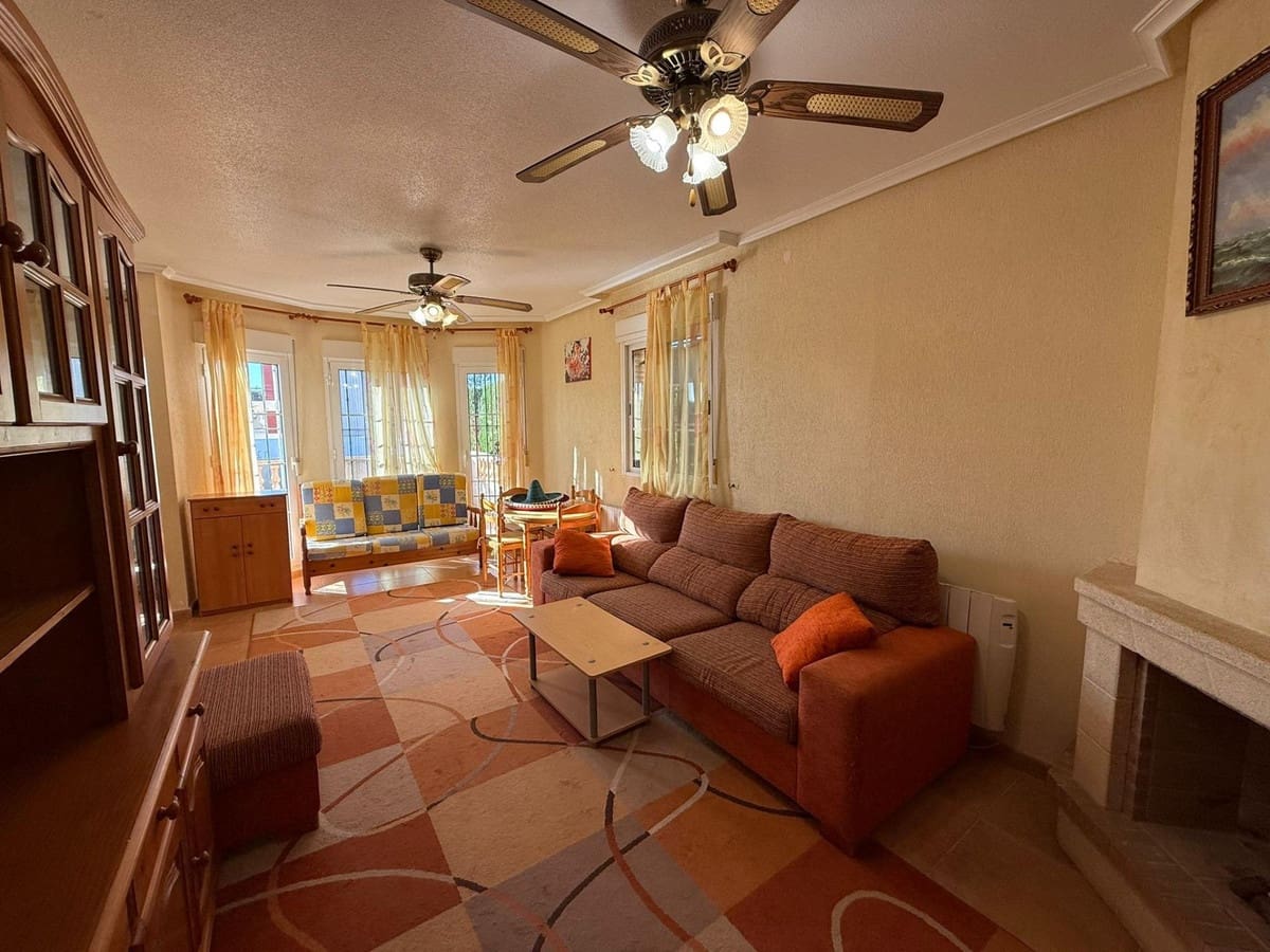 3 quarto Bungalow para venda em Guardamar del Segura - 255 000 € (Ref: 9639740)