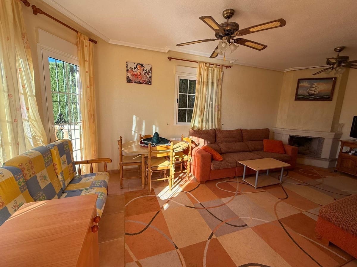 3 quarto Bungalow para venda em Guardamar del Segura - 255 000 € (Ref: 9639740)