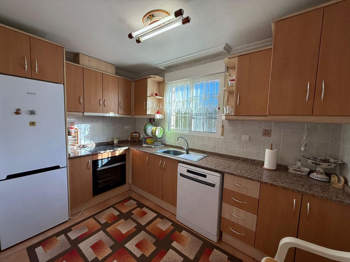 3 quarto Bungalow para venda em Guardamar del Segura - 255 000 € (Ref: 9639740)