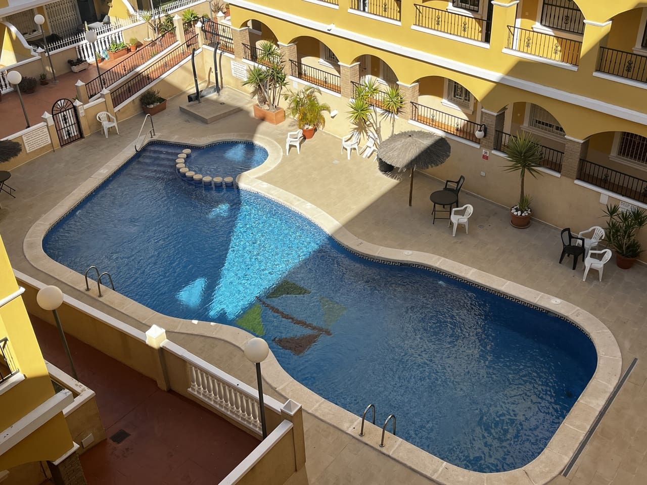 2 slaapkamer Appartement te koop in Algorfa met zwembad garage - € 142.000 (Ref: 9639745)