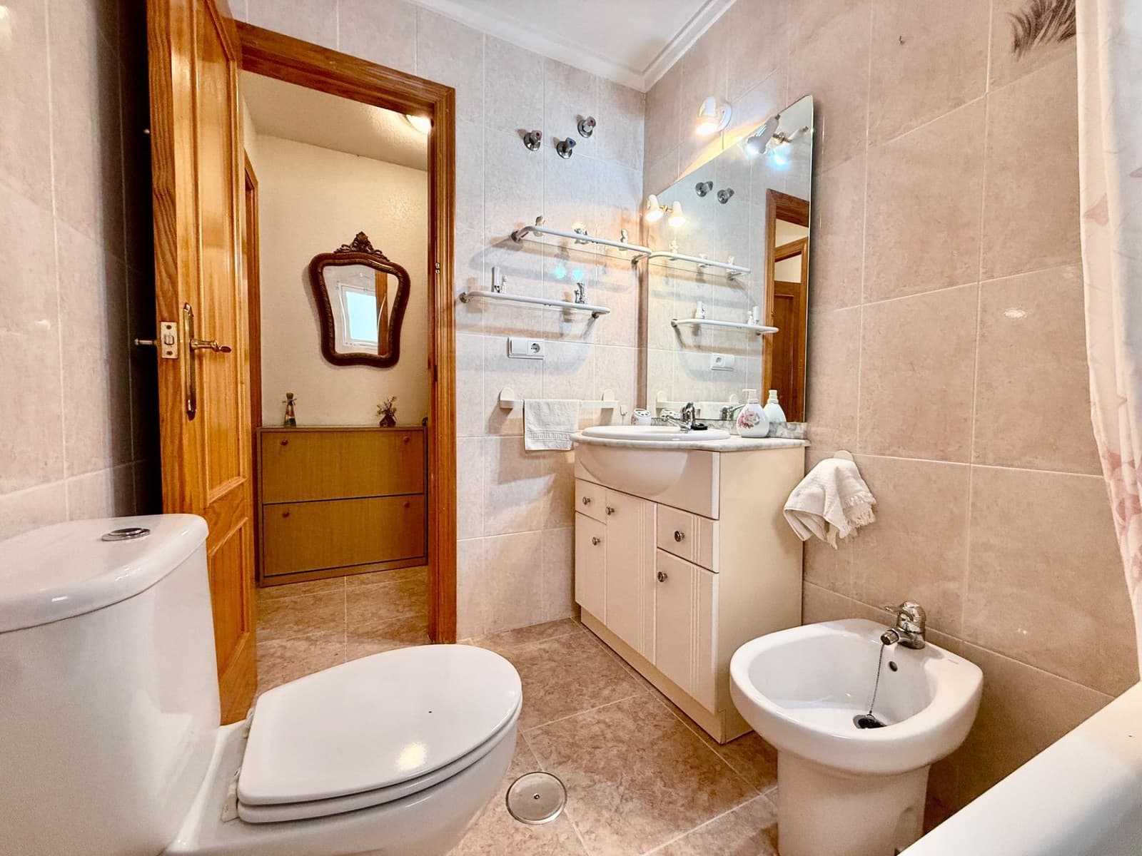 2 sypialnia Apartament na sprzedaż w Torrevieja z basenem - 119 900 € (Ref: 9639746)