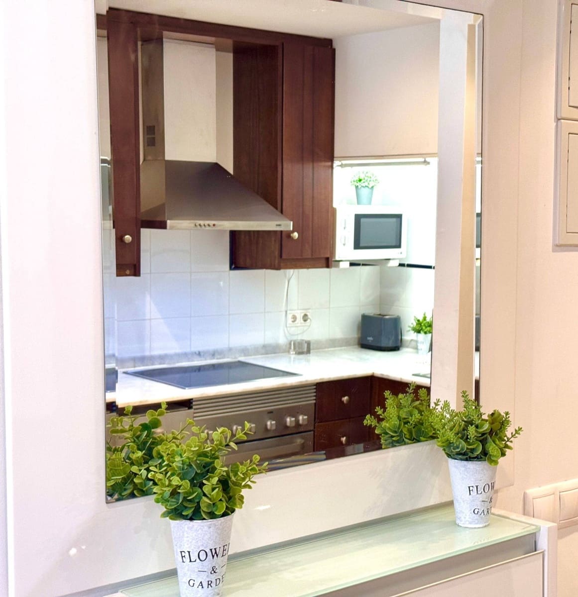 Apartamento de 2 habitaciones en Torrevieja en venta con piscina garaje - 253.500 € (Ref: 9645565)