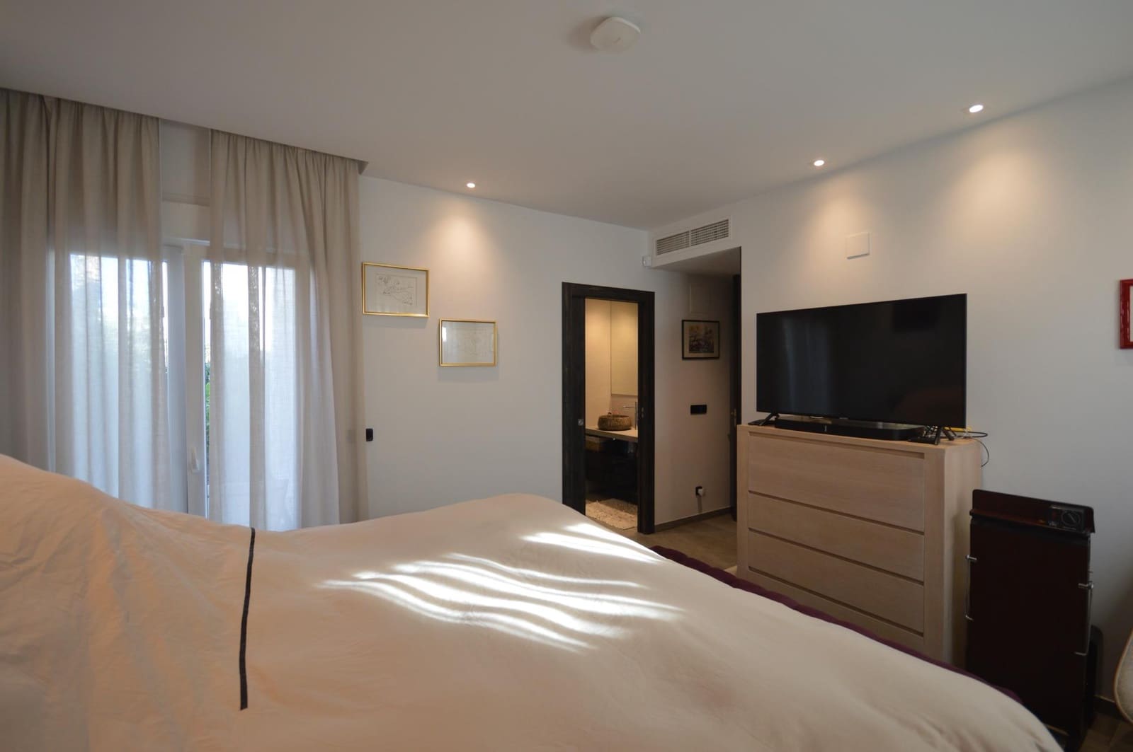 3 slaapkamer Villa te koop in Algorfa met zwembad - € 650.000 (Ref: 9645572)