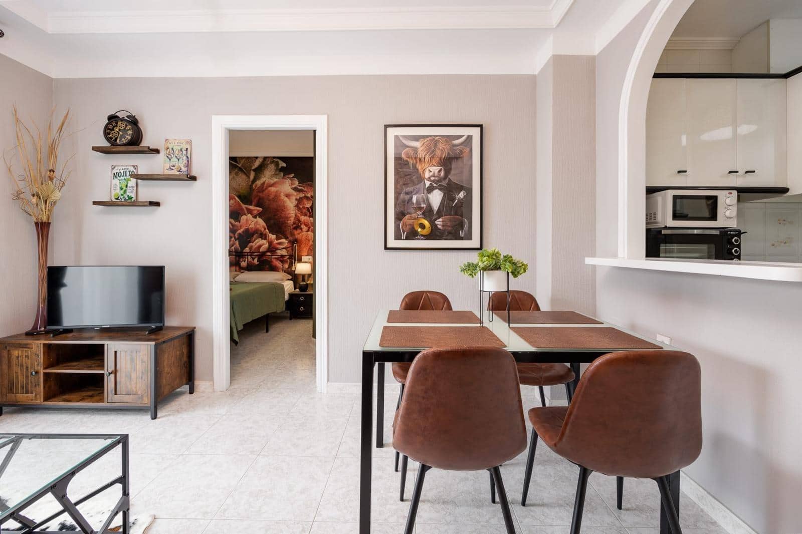 Apartamento de 2 habitaciones en Torrevieja en venta - 190.000 € (Ref: 9645573)