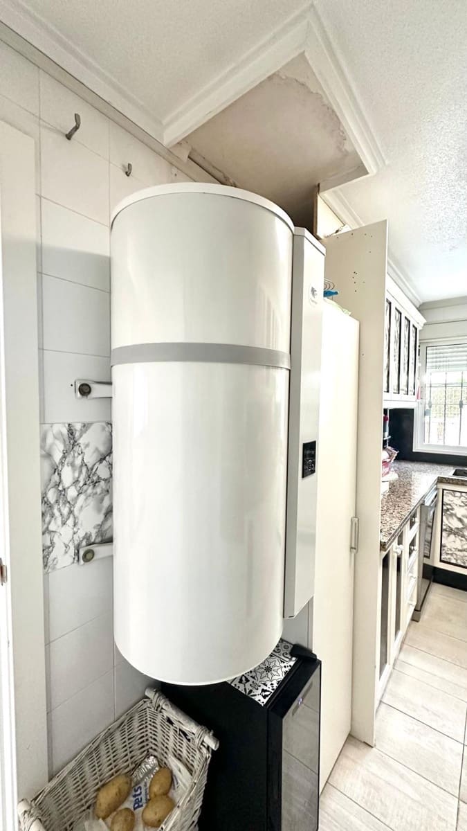 4 sypialnia Willa na sprzedaż w Orihuela Costa z basenem - 399 900 € (Ref: 9645584)