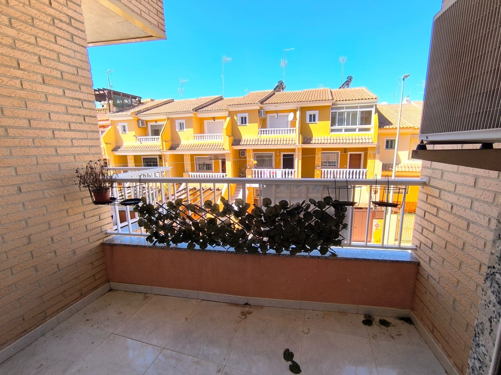 3 bedroom Apartment for sale in Los Montesinos - € 134,900 (Ref: 9662143)