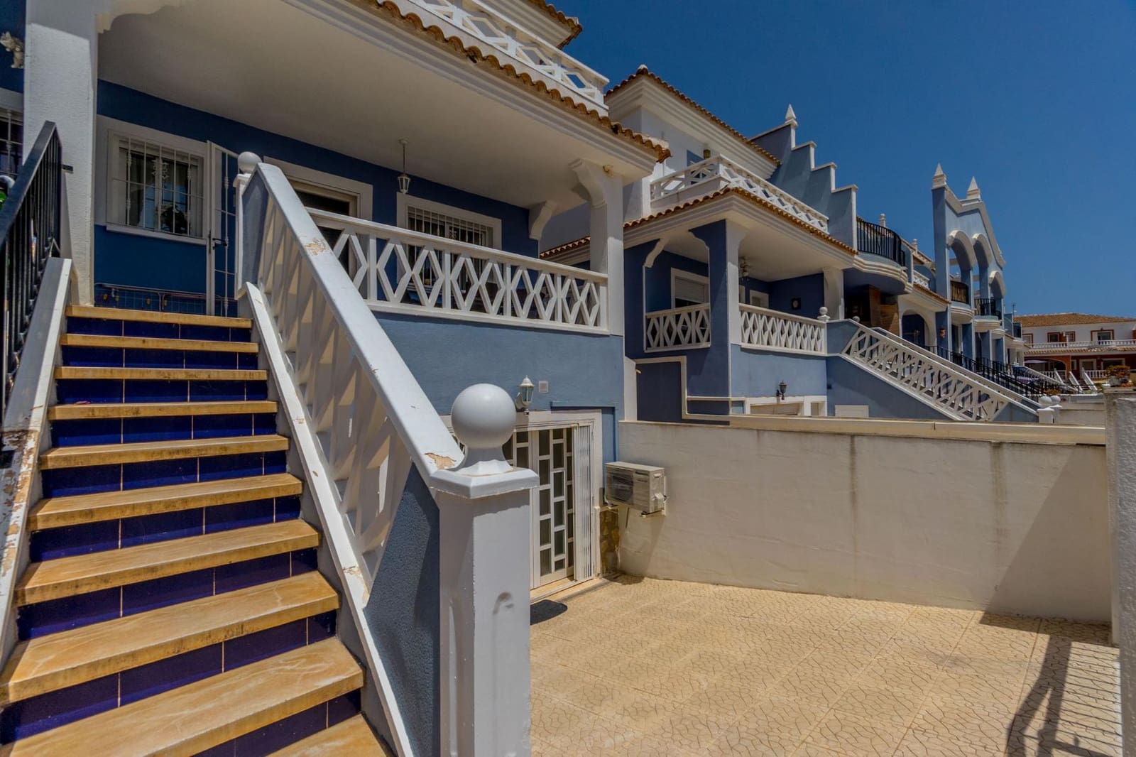 3 Zimmer Villa zu verkaufen in Ciudad Quesada mit Pool Garage - 269.900 € (Ref: 9662150)