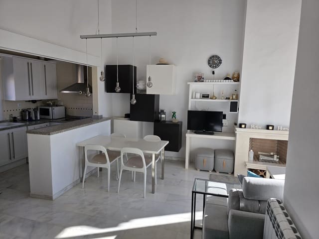 2 slaapkamer Appartement te koop in Algorfa met zwembad garage - € 210.000 (Ref: 9662153)