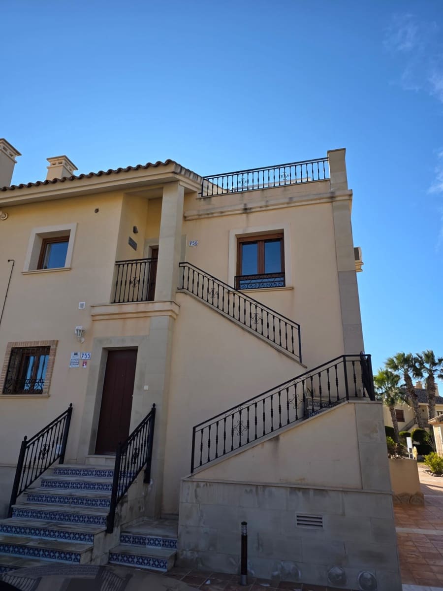 2 slaapkamer Appartement te koop in Algorfa met zwembad garage - € 210.000 (Ref: 9662153)