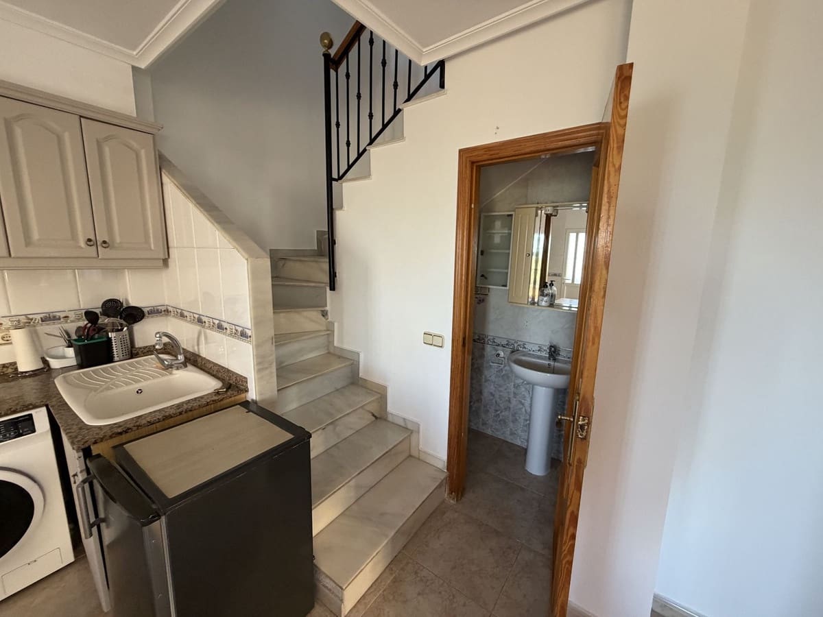 3 Zimmer Haus zu verkaufen in Orihuela mit Pool - 229.000 € (Ref: 9662155)