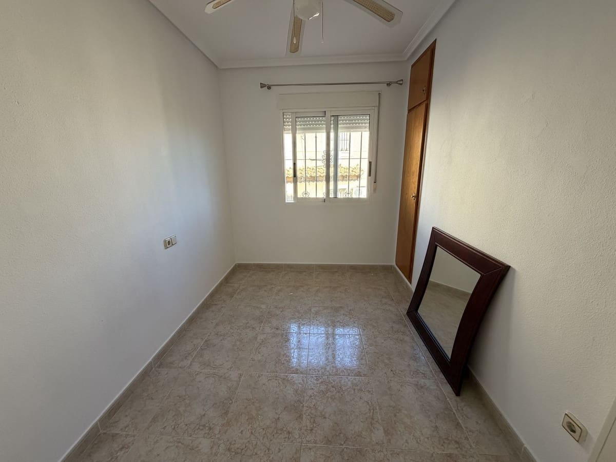 3 Zimmer Haus zu verkaufen in Orihuela mit Pool - 229.000 € (Ref: 9662155)