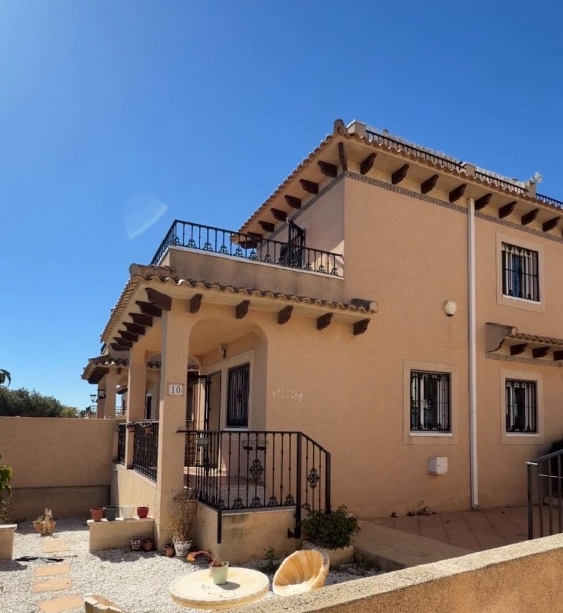 3 Zimmer Haus zu verkaufen in Orihuela mit Pool - 229.000 € (Ref: 9662155)