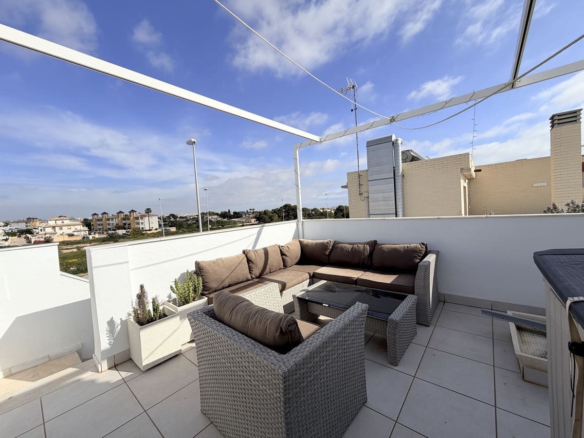 3 sovrum Hus till salu i Orihuela med pool garage - 349 000 € (Ref: 9662156)