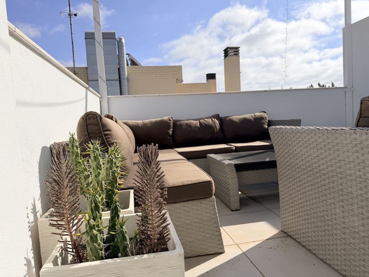 3 sovrum Hus till salu i Orihuela med pool garage - 349 000 € (Ref: 9662156)