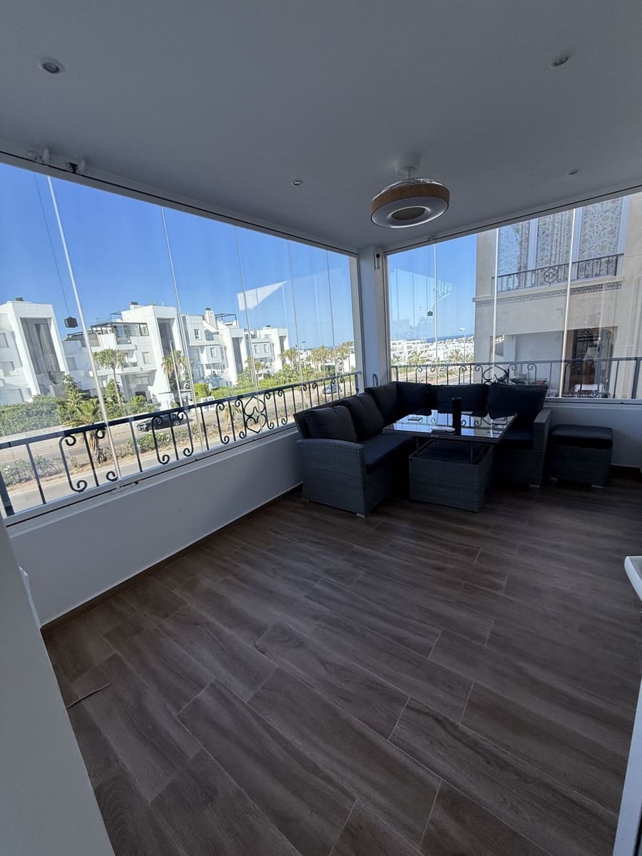 2 bedroom Apartment for sale in Orihuela with pool - € 219,000 (Ref: 9662158)
