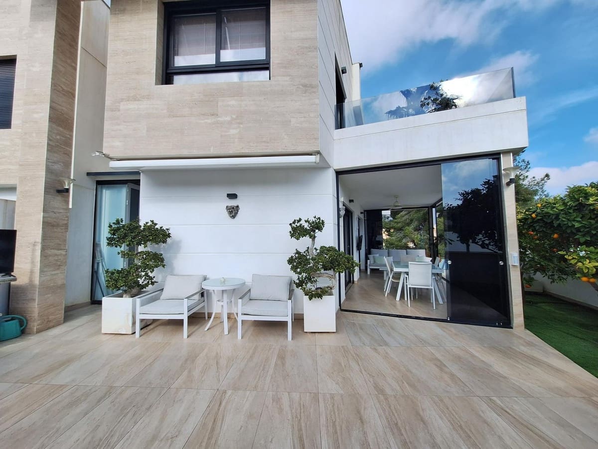 3 chambre Bungalow à vendre à Orihuela - 475 000 € (Ref: 9662161)