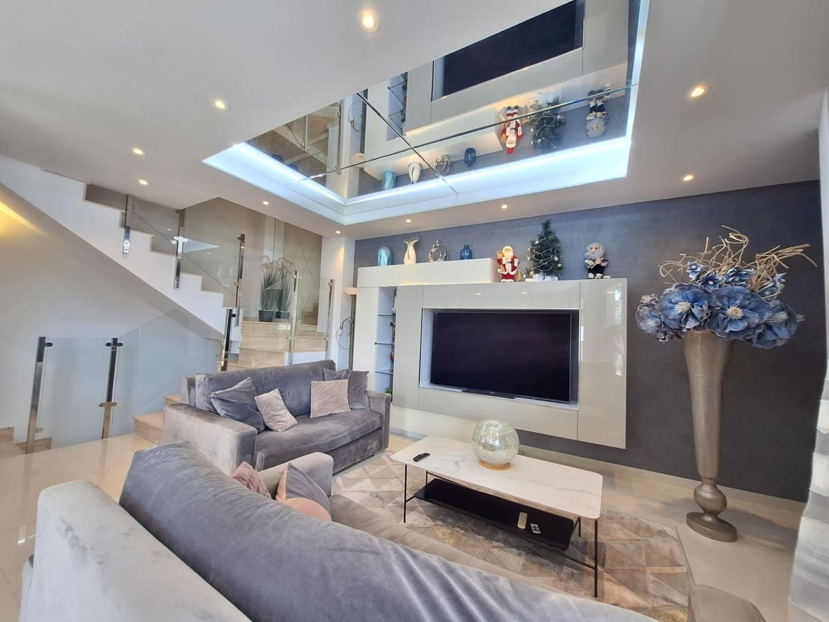 3 chambre Bungalow à vendre à Orihuela - 475 000 € (Ref: 9662161)