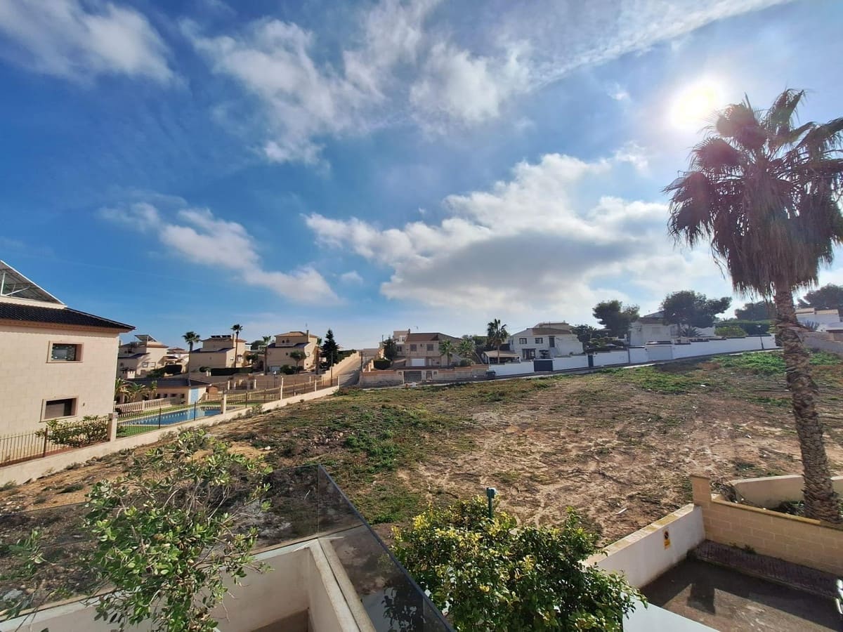 3 chambre Bungalow à vendre à Orihuela - 475 000 € (Ref: 9662161)