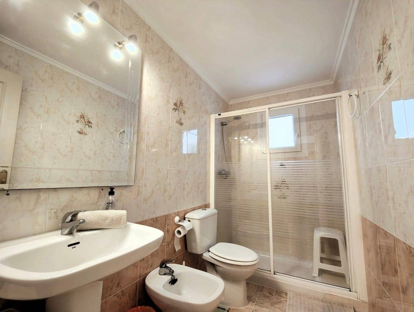 2 slaapkamer Appartement te koop in Torrevieja met zwembad - € 185.900 (Ref: 9662168)