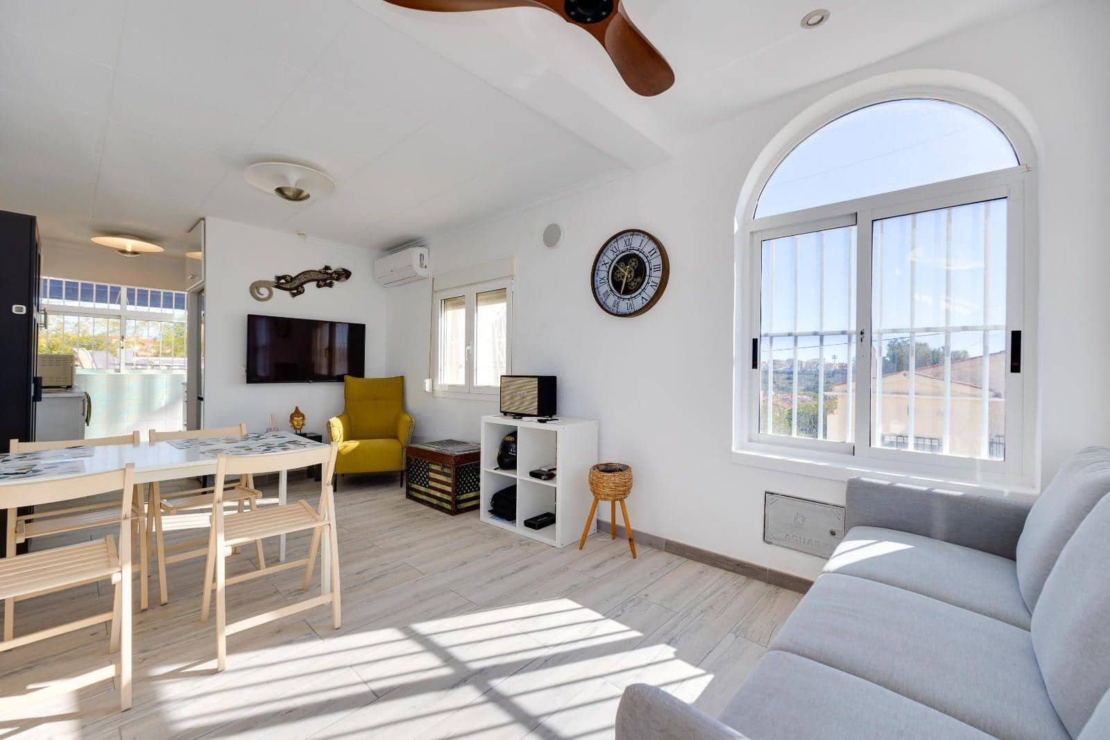 2 bedroom Villa for sale in San Fulgencio with pool - € 239,969 (Ref: 9677717)