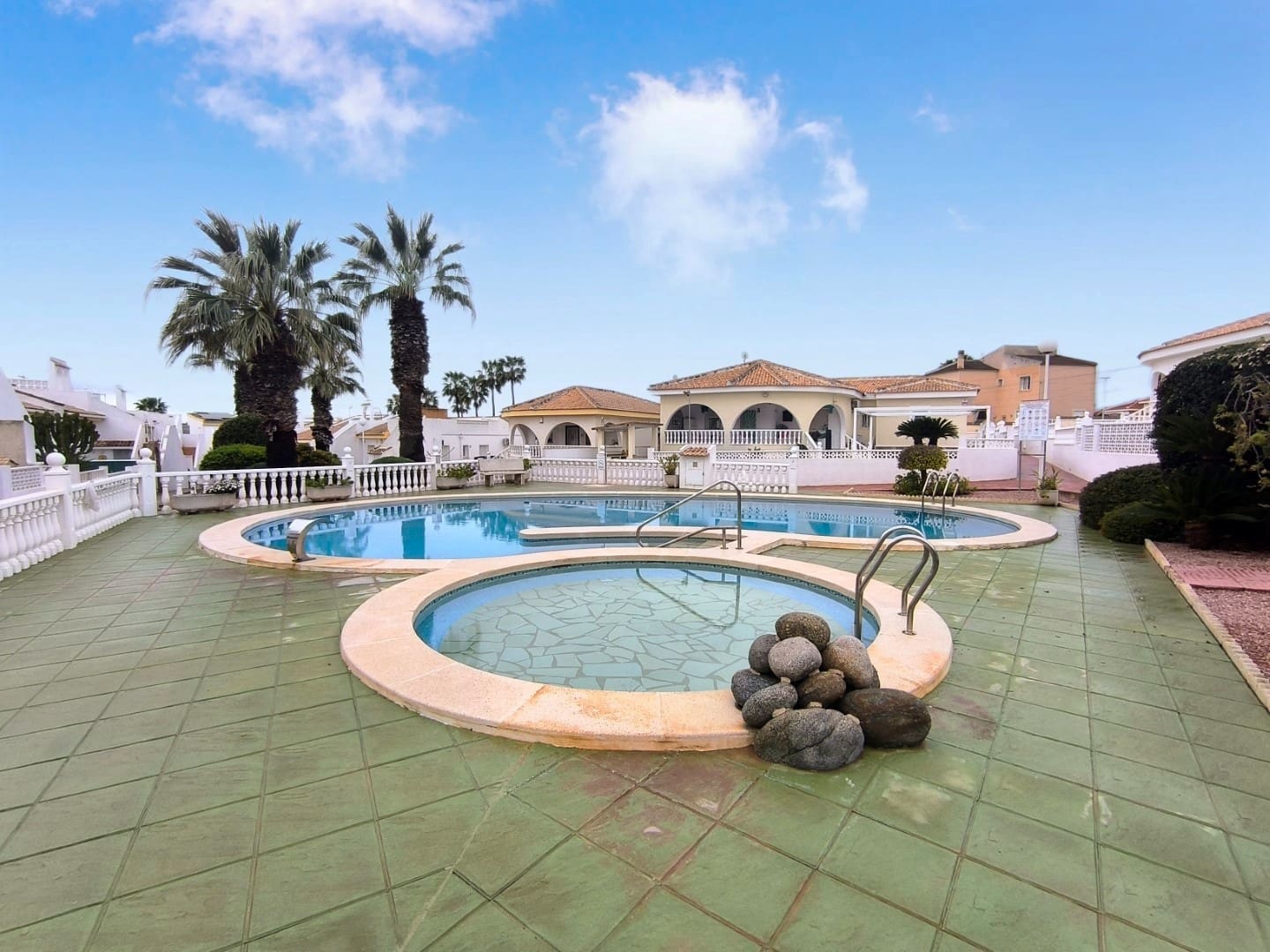 3 Zimmer Bungalow zu verkaufen in Benijofar mit Pool - 239.950 € (Ref: 9677727)