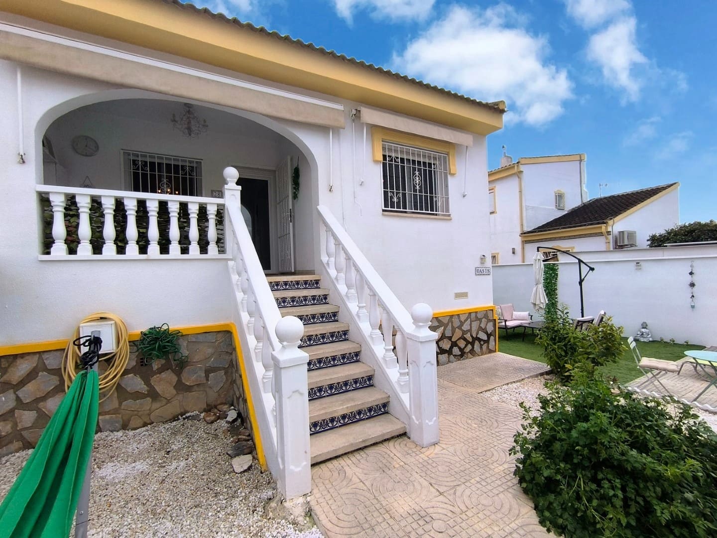 3 Zimmer Bungalow zu verkaufen in Benijofar mit Pool - 239.950 € (Ref: 9677727)