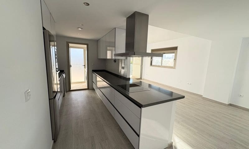 3 soverom Leilighet til salgs i Orihuela Costa med svømmebasseng - € 368 000 (Ref: 9677731)