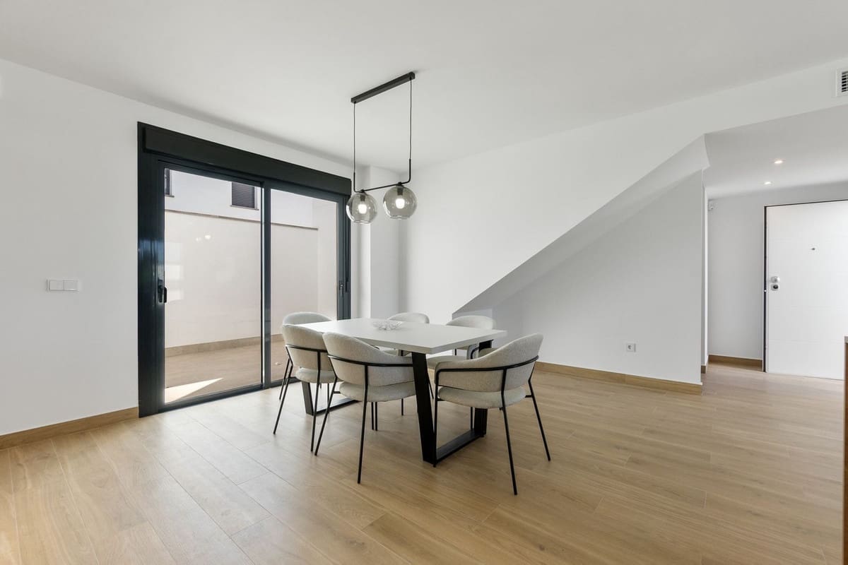 3 camera da letto Villa in vendita in Los Alcazares con piscina garage - 450.000 € (Rif: 9677733)