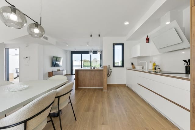 3 camera da letto Villa in vendita in Centro, Los Alcázares con piscina garage - 450.000 € (Rif: 9677733)