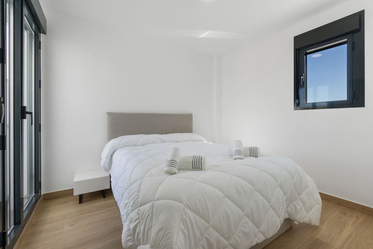 3 camera da letto Villa in vendita in Los Alcazares con piscina garage - 450.000 € (Rif: 9677733)