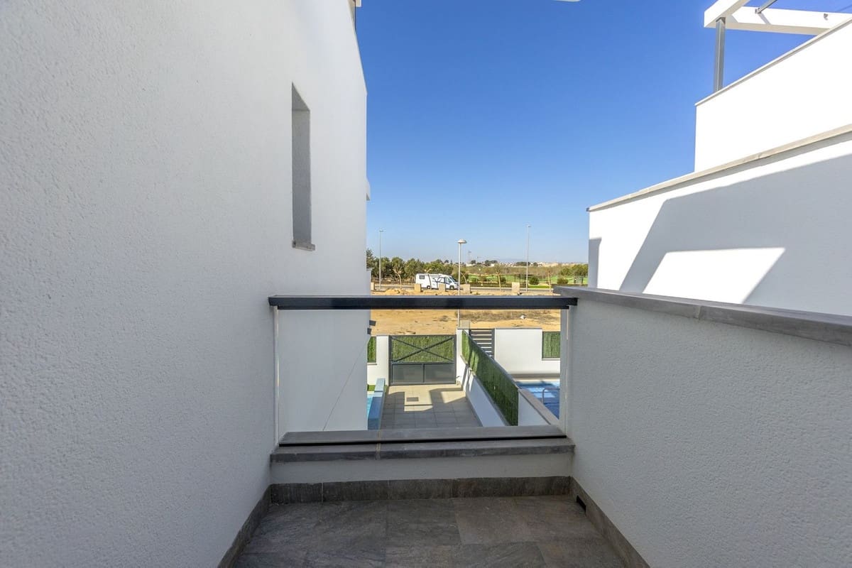 3 camera da letto Villa in vendita in Los Alcazares con piscina garage - 450.000 € (Rif: 9677733)