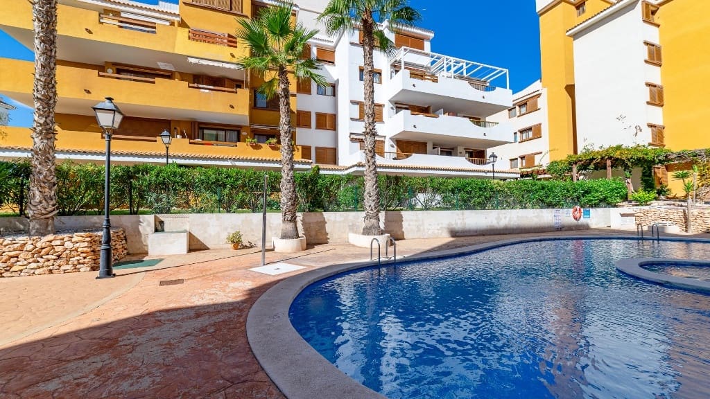2 quarto Apartamento para venda em Orihuela - 260 000 € (Ref: 9685573)