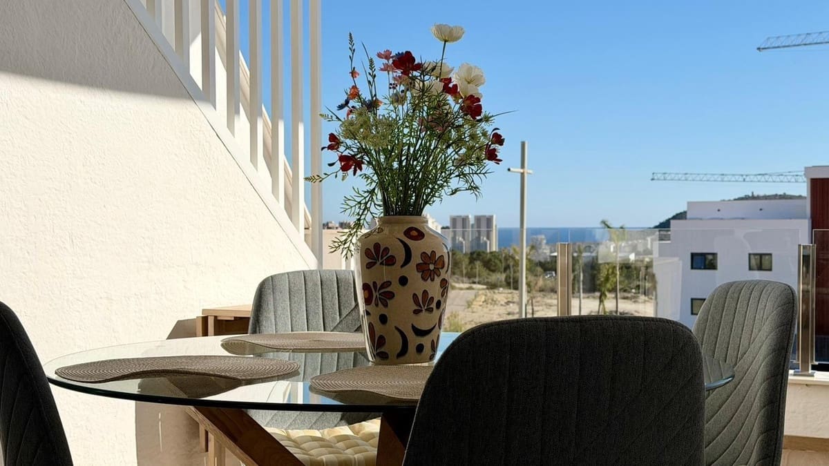 2 makuuhuone Bungalow myytävänä paikassa Finestrat - 410 000 € (Ref: 9685576)