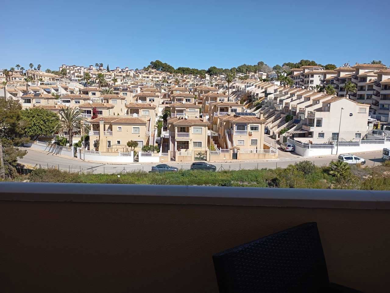 2 bedroom Apartment for sale in Villamartin with garage - € 174,000 (Ref: 9694233)