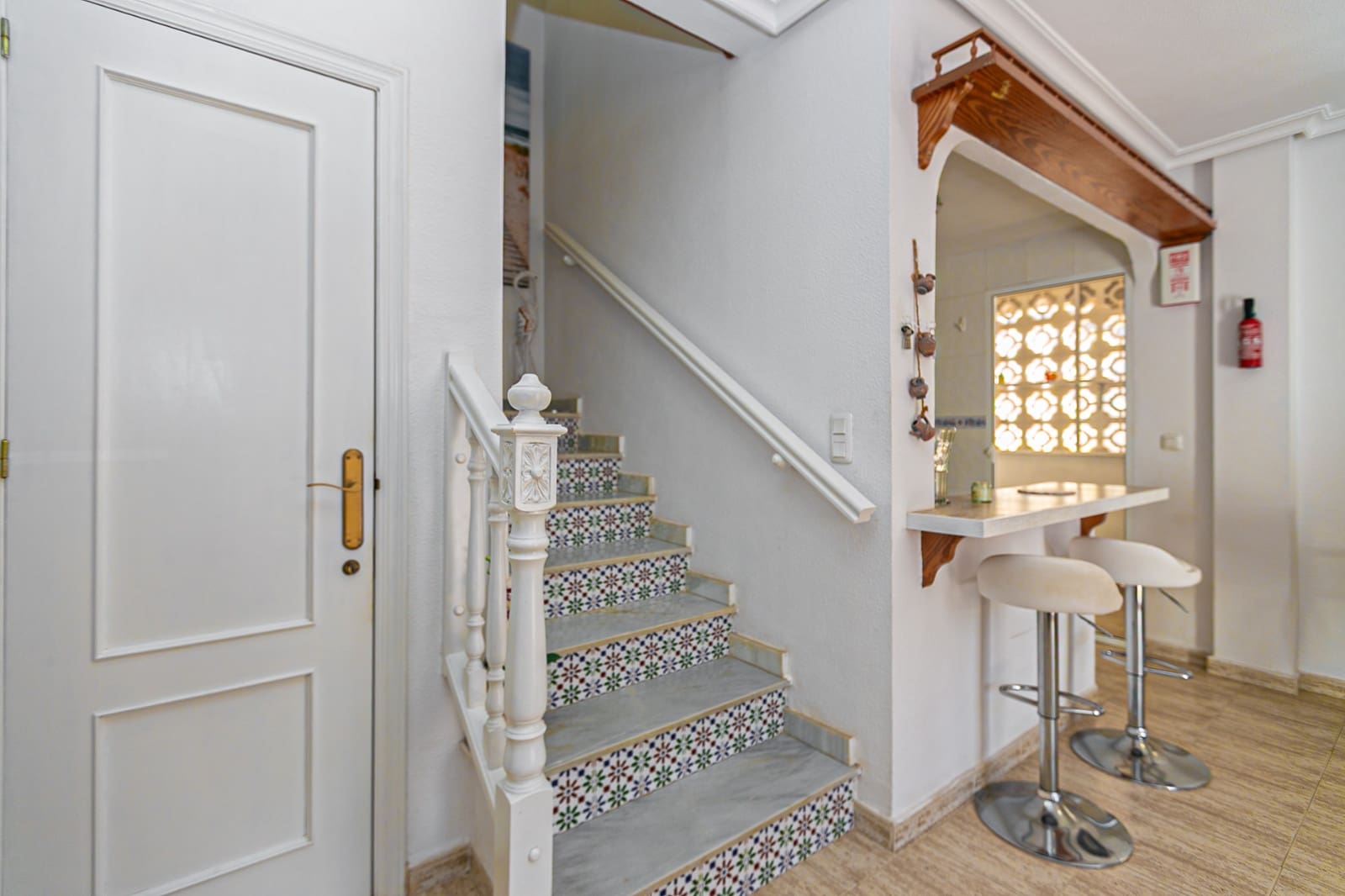 2 soverom Villa til salgs i Mil Palmeras med svømmebasseng - € 235 000 (Ref: 9702405)