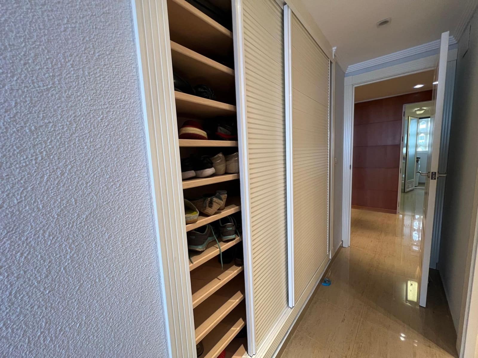 3 soveværelse Lejlighed til salg i Benidorm med swimmingpool - € 329.500 (Ref: 9702424)