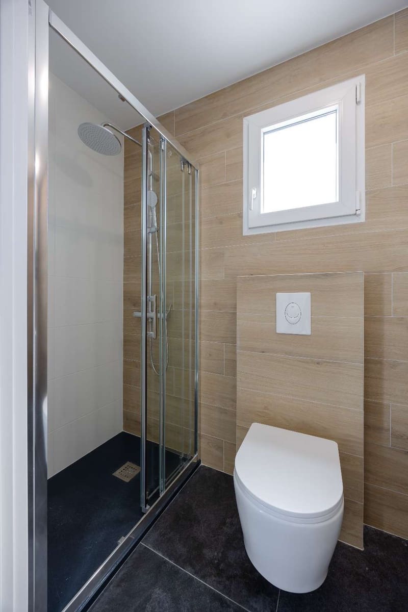 Bungalow de 3 habitaciones en Torrevieja en venta con piscina garaje - 269.000 € (Ref: 9702428)