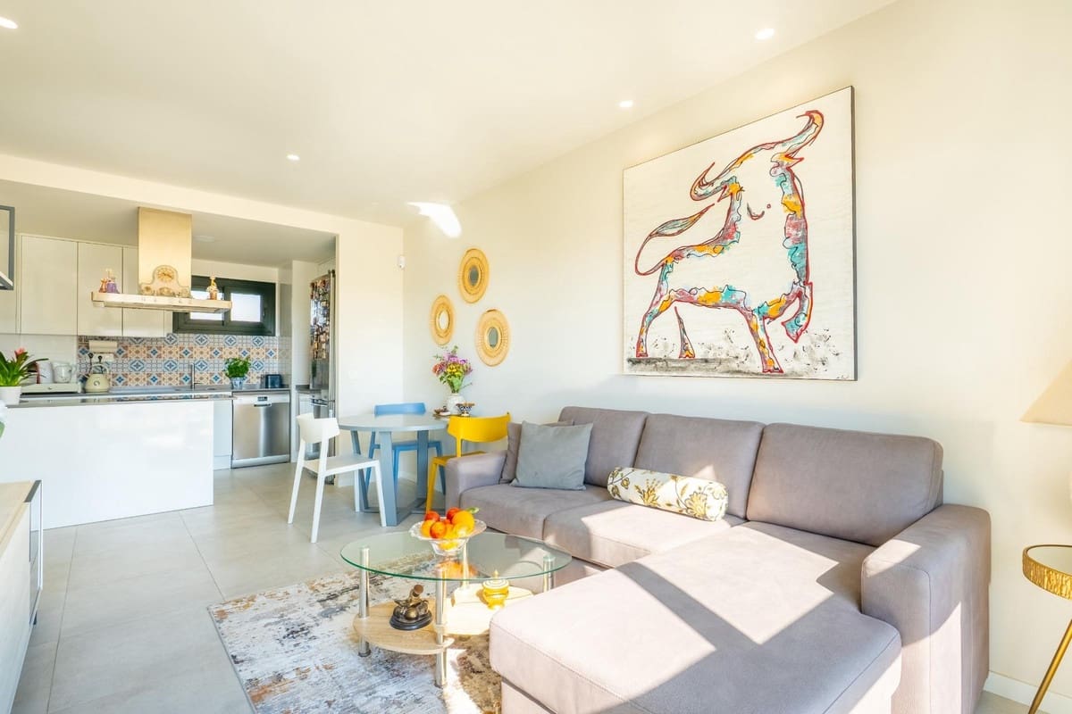 2 bedroom Apartment for sale in Orihuela with pool garage - € 265,000 (Ref: 9702430)