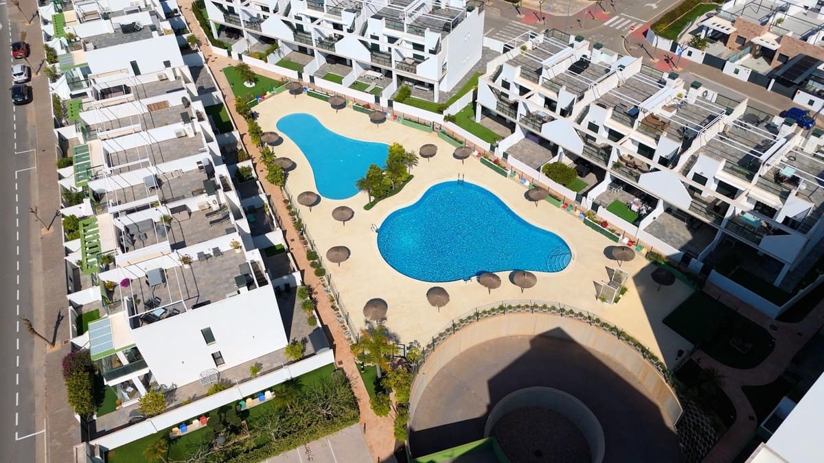 2 bedroom Apartment for sale in Orihuela with pool garage - € 265,000 (Ref: 9702430)