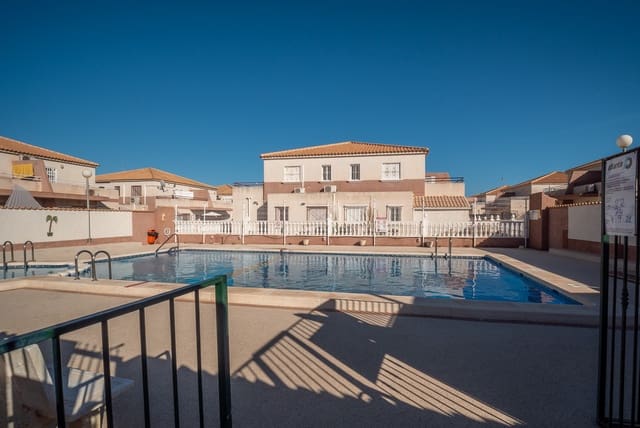 3 Zimmer Reihenhaus zu verkaufen in Cabo Roig, Orihuela mit Pool - 239.000 € (Ref: 9702432)