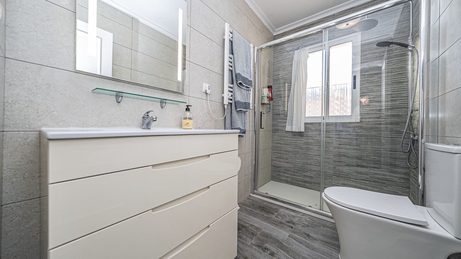 3 Zimmer Reihenhaus zu verkaufen in Cabo Roig mit Pool - 239.000 € (Ref: 9702432)