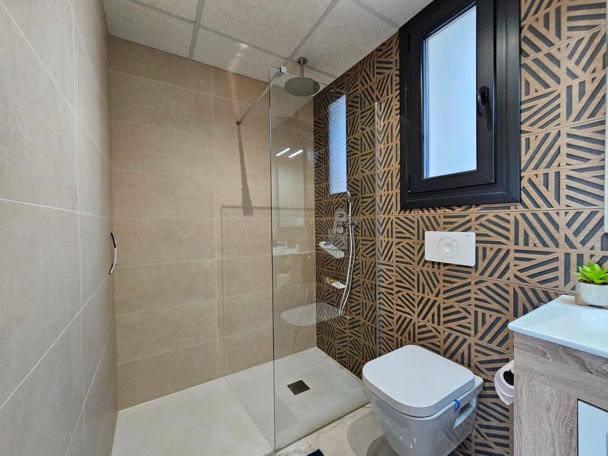 2 bedroom Apartment for sale in Orihuela with pool garage - € 349,000 (Ref: 9713477)