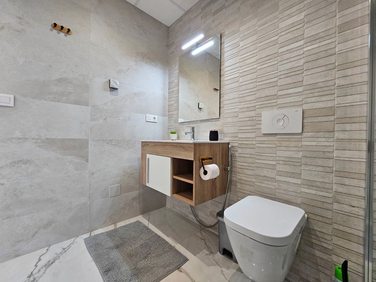 2 bedroom Apartment for sale in Orihuela with pool garage - € 349,000 (Ref: 9713477)