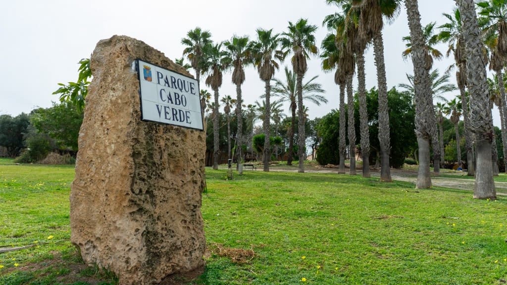 2 bedroom Villa for sale in Orihuela - € 290,000 (Ref: 9713478)