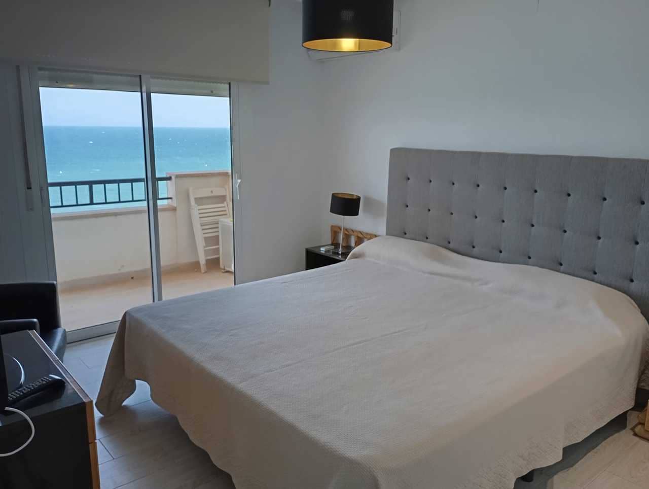 3 bedroom Apartment for sale in Mil Palmeras with garage - € 450,000 (Ref: 9723842)